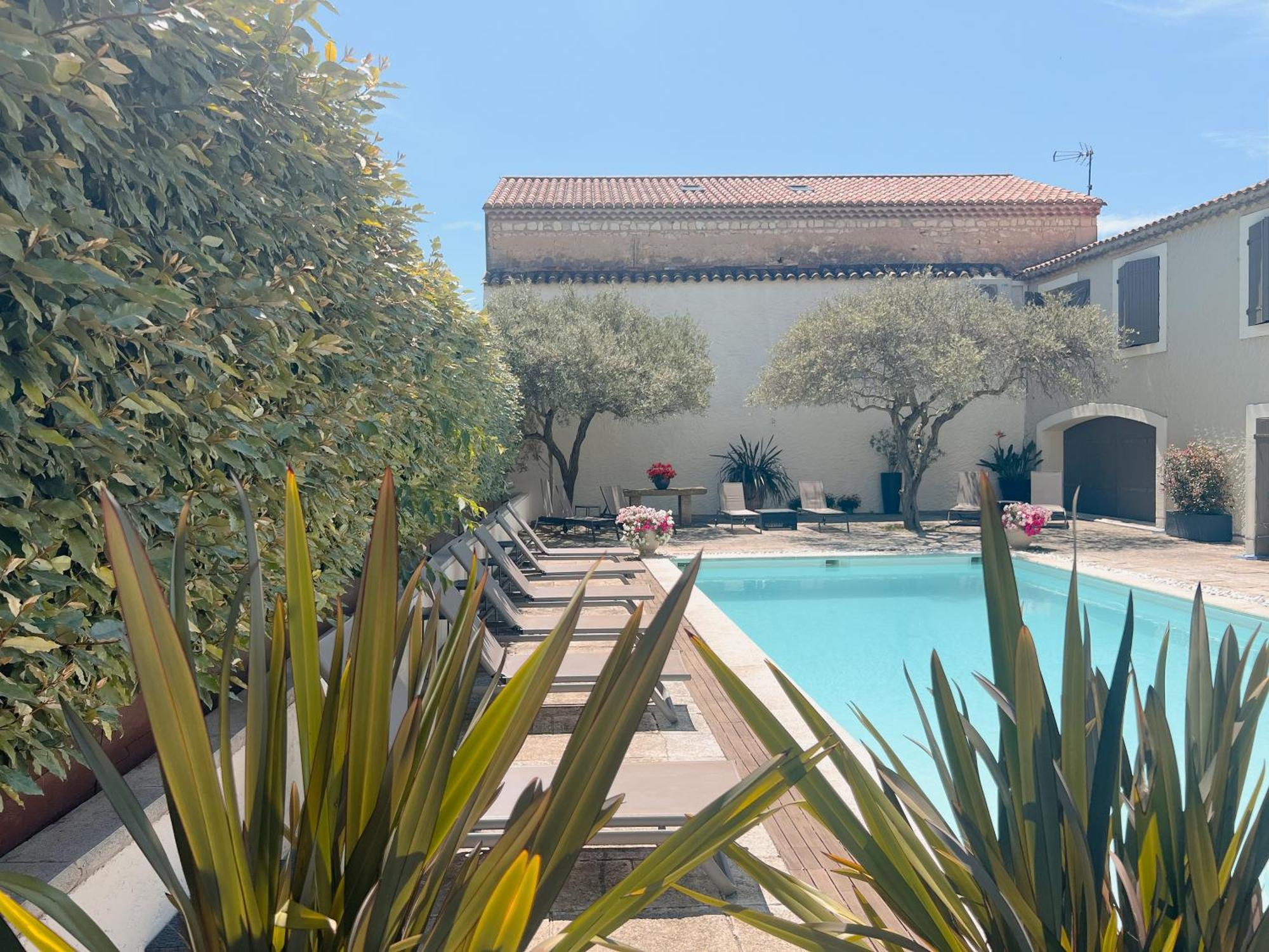 Hotel Les Magnanarelles Maussane-les-Alpilles Exterior photo